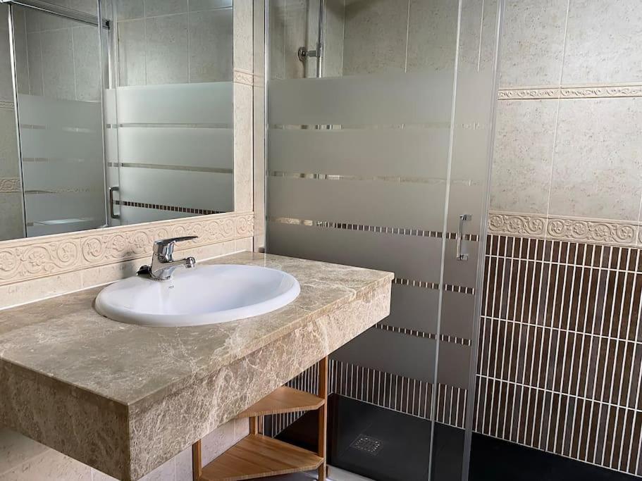 Comfortable Family House With Pool And Jacuzzi Costa De Antigua Εξωτερικό φωτογραφία